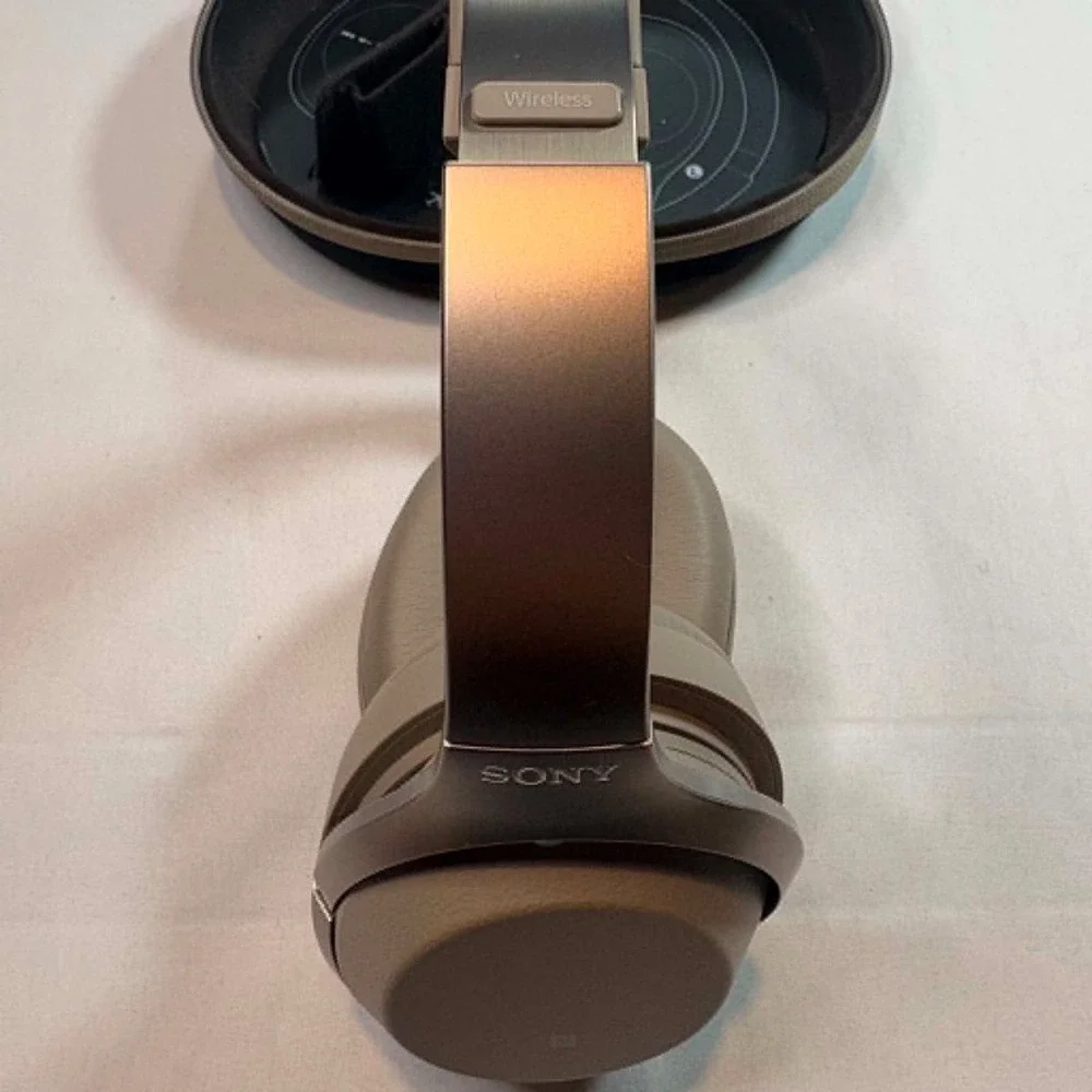 Sony WH-1000XM2 Wireless Noise Canceling Over Ear Headphones Gold Case TESTED